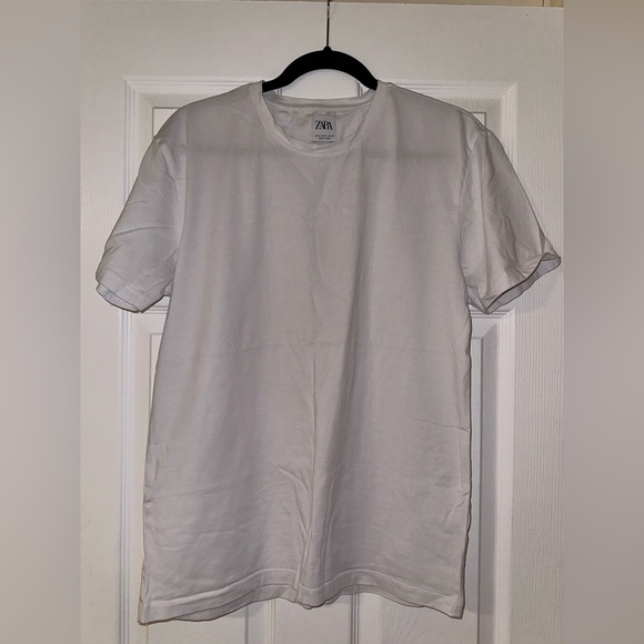 Zara Shirts Zara Mens Slim Fit White Tee Poshmark